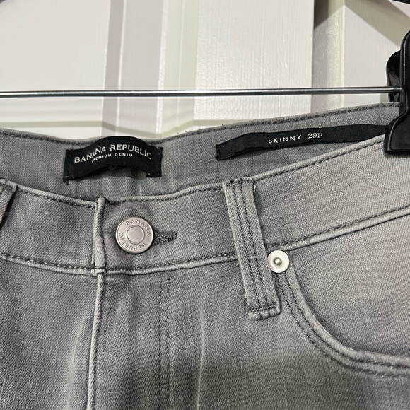 Banana Republic Premium Denim Gray Skinny Jeans 29P 8P - Picture 4 of 9
